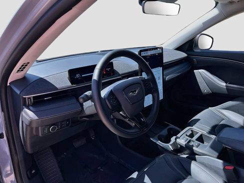 Used 2025 Ford Mustang Mach-E Premium AWD/4WD image 9