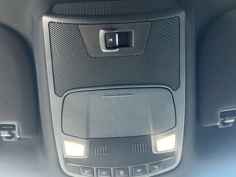 Used 2018 Ford F150 XLT w/ Equipment Group 302A Luxury AWD/4WD image 23