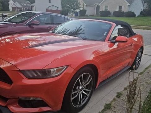 Used 2016 Ford Mustang Premium RWD image 2