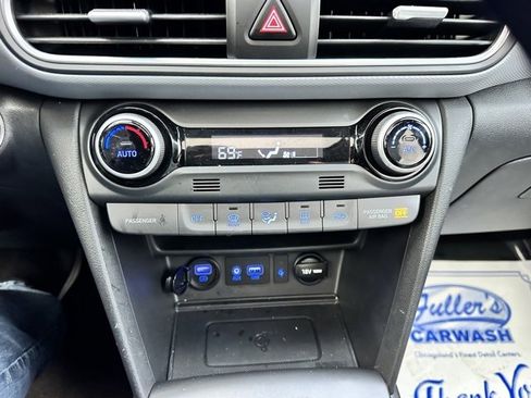 Used 2021 Hyundai Kona Ultimate w/ Cargo Package image 17