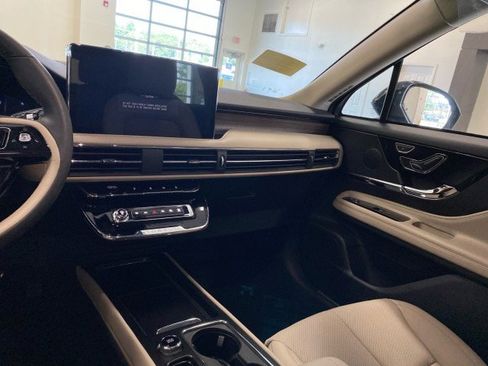 New 2025 Lincoln Corsair Reserve w/ Jet Appearance Package image 12