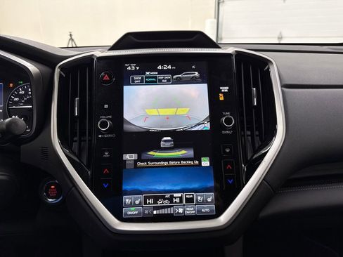 Certified 2025 Subaru Ascent Touring image 18