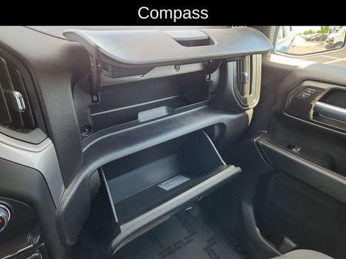 Used 2022 Chevrolet Silverado 1500 Custom image 45