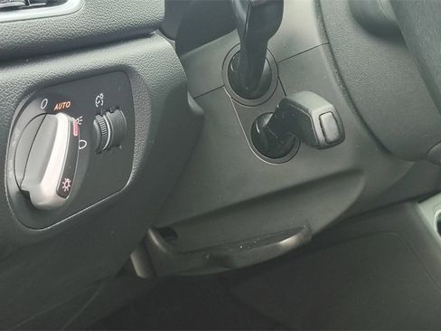 Used 2016 Audi Q3 2.0T Prestige w/ Prestige Package image 11