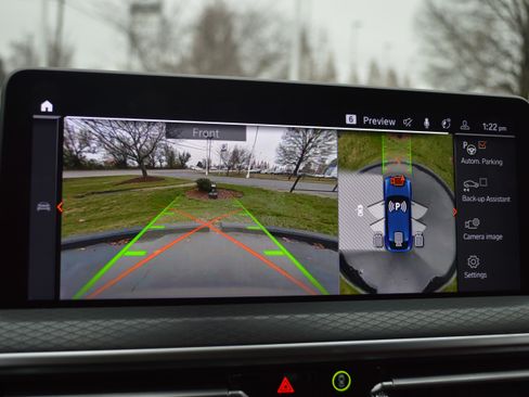 Certified 2025 BMW X4 M40i w/ Premium Package image 21