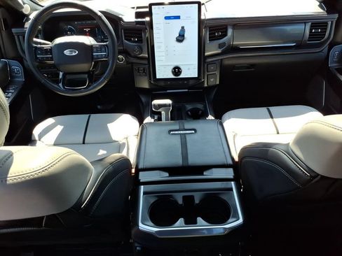 Used 2022 Ford F150 Lightning Platinum AWD/4WD image 11