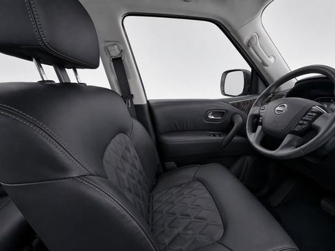 Certified 2023 Nissan Armada Platinum w/ Captain's Chairs Package AWD/4WD image 27
