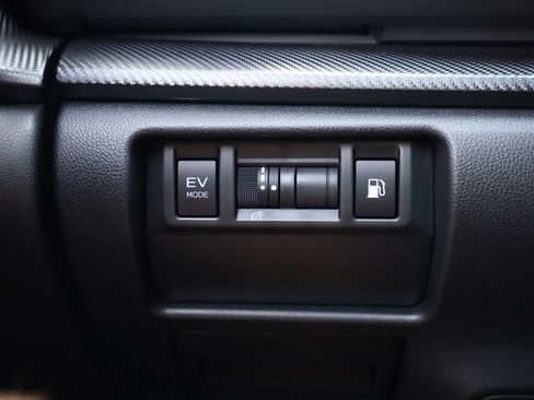 New 2026 Subaru Crosstrek 2.5i Limited AWD/4WD image 16