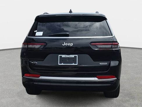 New 2026 Jeep Grand Cherokee L Summit AWD/4WD image 6