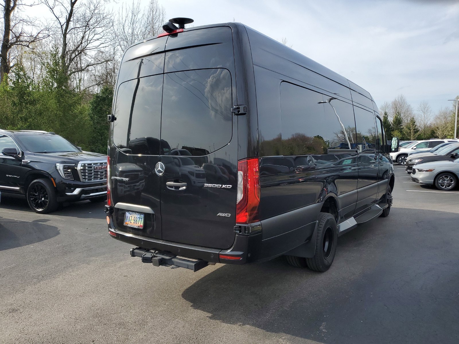 Used 2023 Mercedes-Benz Sprinter 3500 image 4