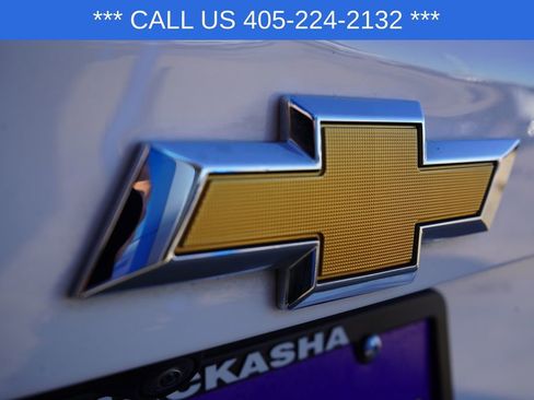 Used 2025 Chevrolet Equinox LT w/ Convenience Package II image 5