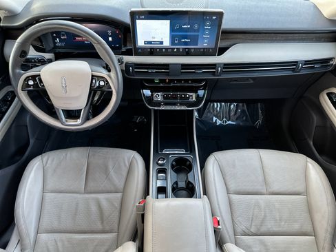 Certified 2024 Lincoln Corsair Reserve w/ Equipment Group 201A image 14