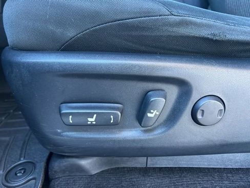 Used 2017 Toyota 4Runner TRD Off-Road image 18