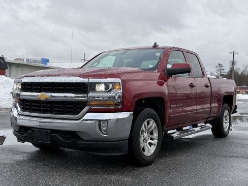 Used 2018 Chevrolet Silverado 1500 LT w/ All Star Edition image 9
