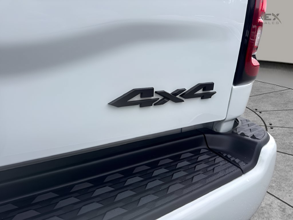 Used 2025 RAM 2500 Big Horn AWD/4WD image 31