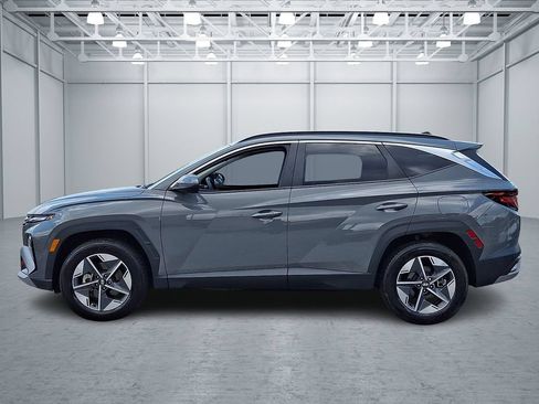 Certified 2025 Hyundai Tucson SEL AWD/4WD image 7