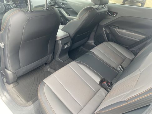 Certified 2025 Subaru Crosstrek 2.5i Limited w/ Crosstrek Mirror Package image 19