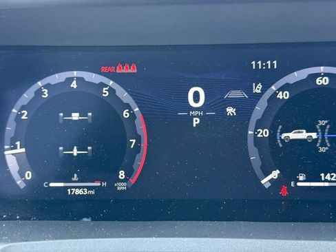 Used 2025 Toyota Tacoma TRD Off-Road AWD/4WD image 27