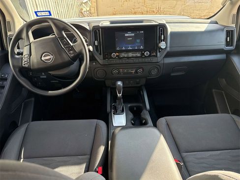 Used 2025 Nissan Frontier S w/ S Utility Package image 15