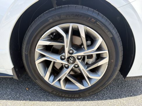 Used 2022 Hyundai Sonata SEL FWD image 22