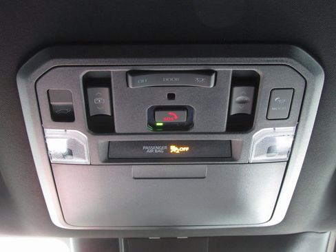 Certified 2024 Toyota Sequoia Platinum image 33