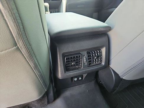 Used 2026 Toyota Camry SE w/ Convenience Package FWD image 17
