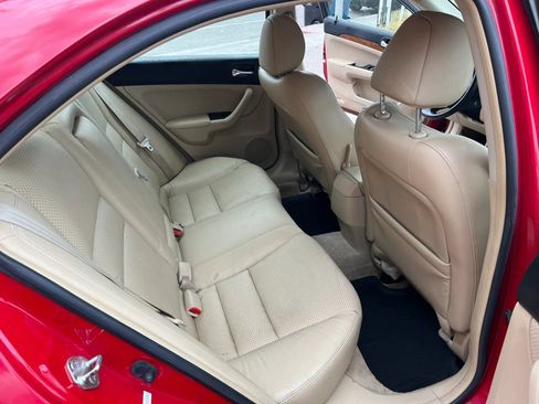 Used 2008 Acura TSX w/ Navigation FWD image 11
