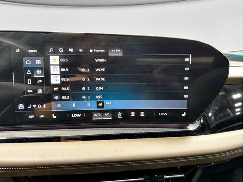 Used 2025 Audi Q6 e-tron Premium Plus w/ Premium Plus RWD image 12