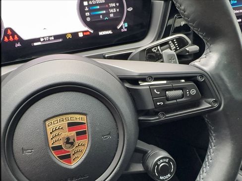 Used 2024 Porsche Cayenne Coupe AWD/4WD image 42