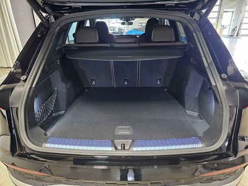 New 2025 Audi Q5 Prestige image 16