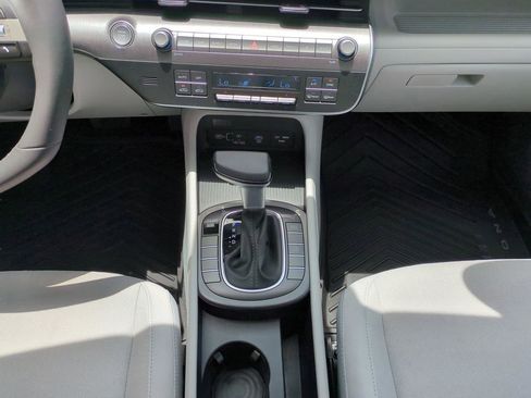 Certified 2024 Hyundai Kona SEL image 19