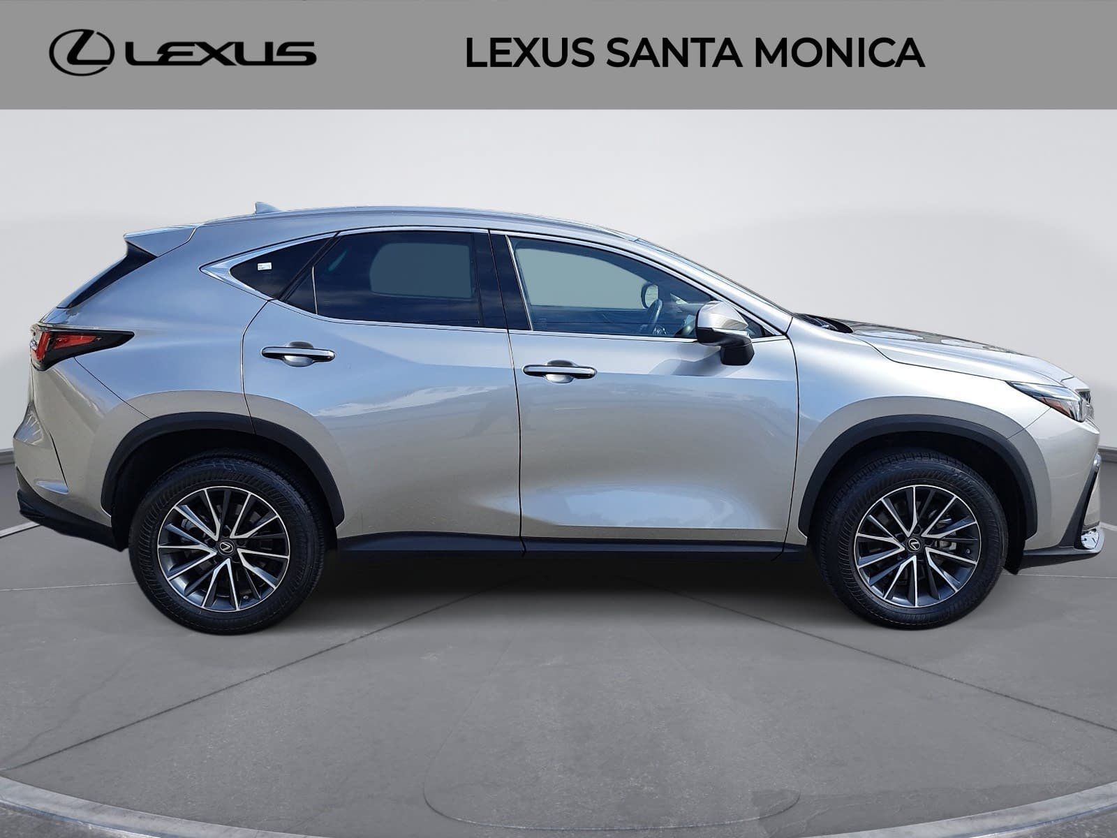 Used 2023 Lexus NX 350h AWD w/ Towing Package (2000 Lbs) image 4
