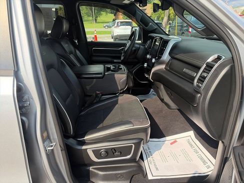 Used 2025 RAM 1500 Laramie AWD/4WD image 46