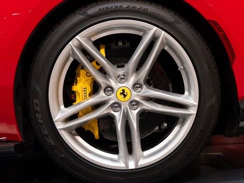 Certified 2021 Ferrari 812 GTS image 14