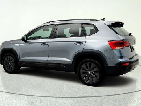 Used 2022 Volkswagen Taos S FWD image 7