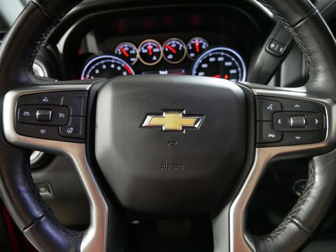 Used 2021 Chevrolet Silverado 1500 LT w/ Z71 Off-Road Package AWD/4WD image 25