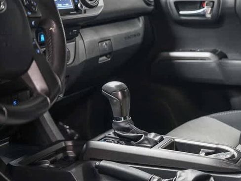 Certified 2023 Toyota Tacoma TRD Sport image 24