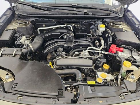 Used 2023 Subaru Outback Premium AWD/4WD image 32