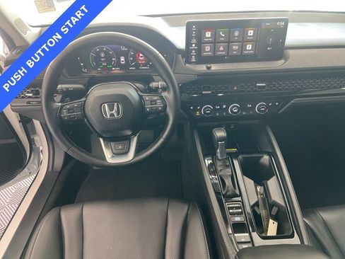 Certified 2025 Honda Accord Touring image 17
