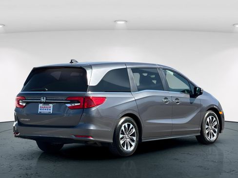 Certified 2024 Honda Odyssey EX-L image 6