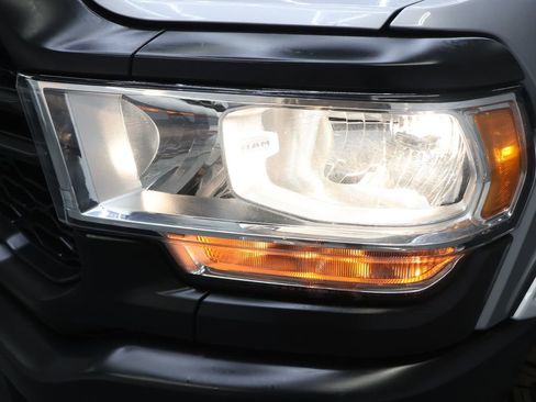 Used 2020 RAM 2500 Tradesman image 27