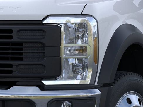 New 2026 Ford F450 XL image 18