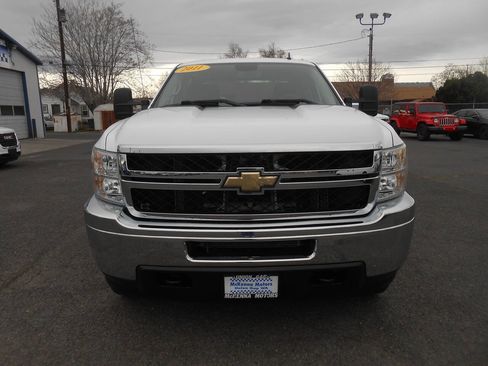 Used 2011 Chevrolet Silverado 3500 LT image 4