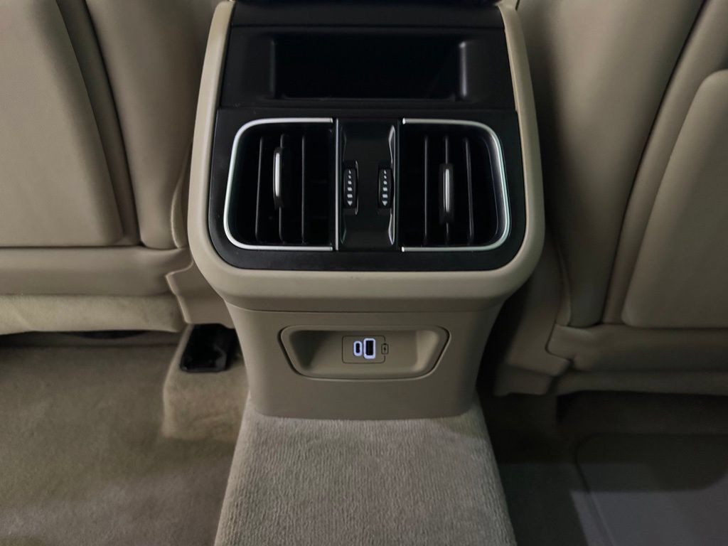 Used 2023 Maserati Grecale GT AWD/4WD image 27