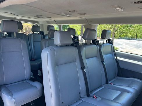 Used 2019 Ford Transit 350 XL RWD image 39