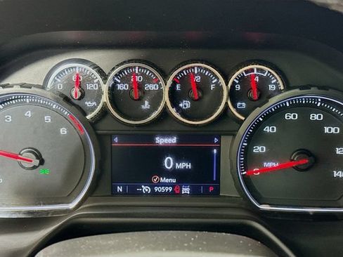 Used 2021 Chevrolet Tahoe Z71 w/ Rear Media and Nav Package AWD/4WD image 10
