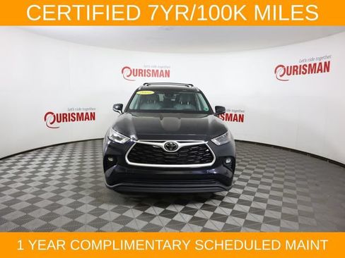 Used 2022 Toyota Highlander XLE AWD/4WD image 38