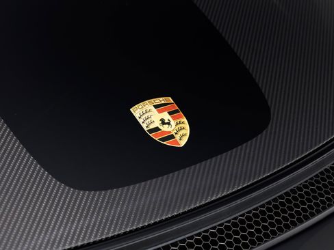 Used 2025 Porsche 718 Cayman GT4 RS image 60