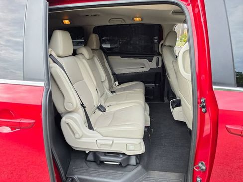 Used 2025 Honda Odyssey EX-L image 14
