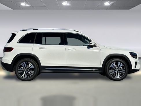 Used 2026 Mercedes-Benz GLB 250 image 7
